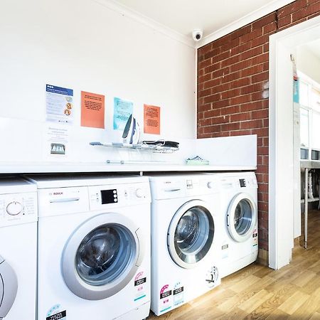 Rivers Apartments Motel Sale Gippsland Bagian luar foto