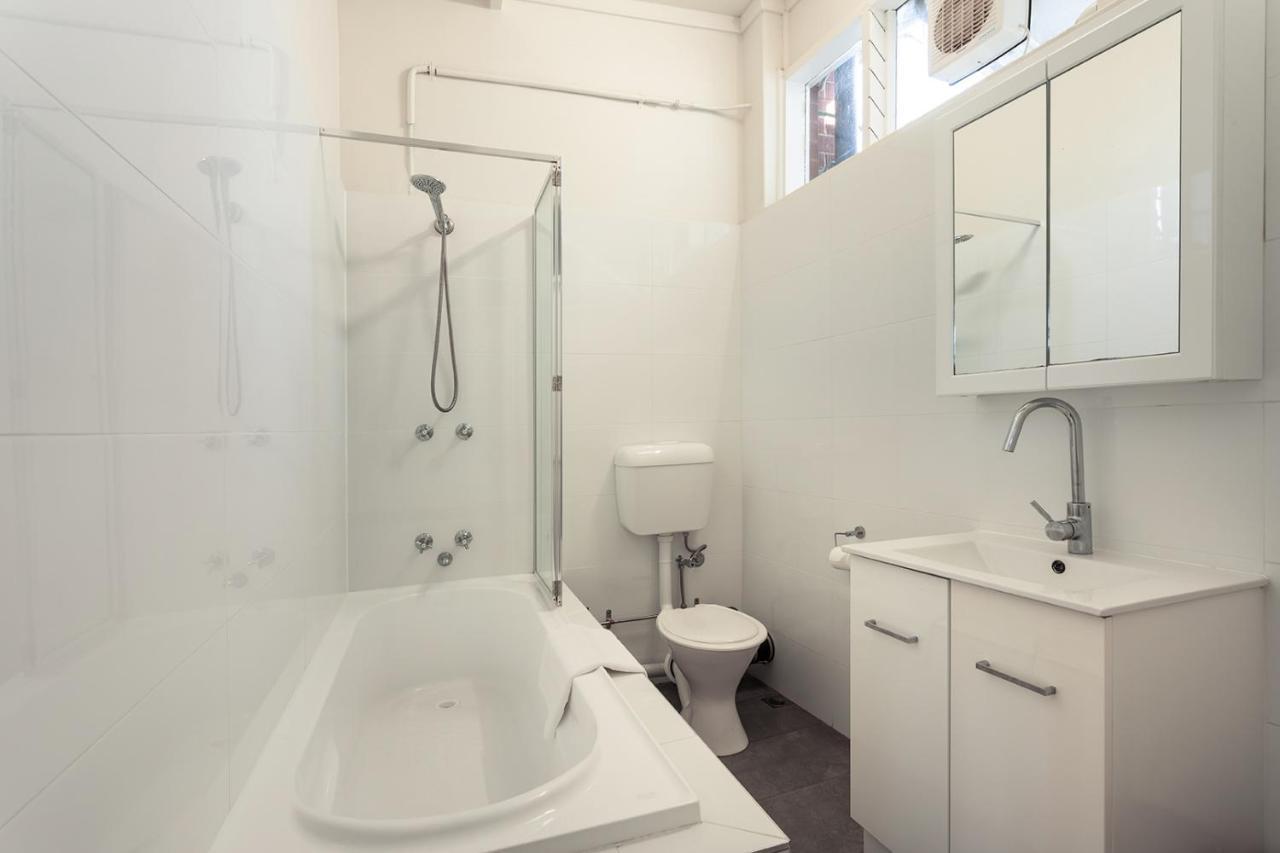 Rivers Apartments Motel Sale Gippsland Bagian luar foto