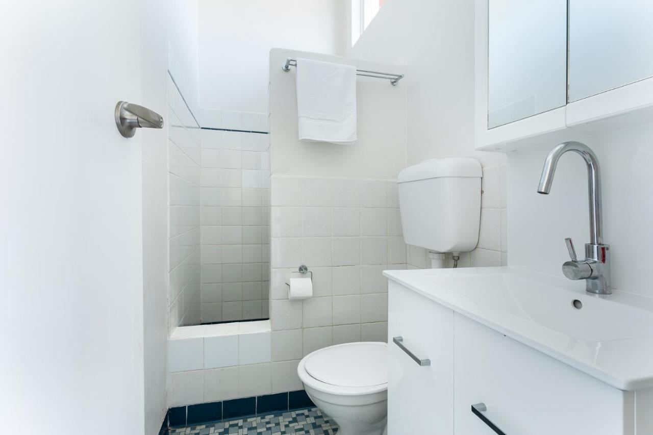 Rivers Apartments Motel Sale Gippsland Bagian luar foto